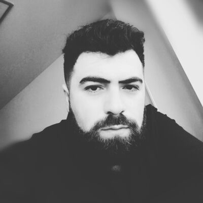  ,   Hayk, 27 ,   ,   , c 