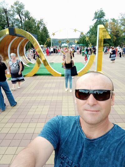  ,   Vafo, 41 ,   ,   