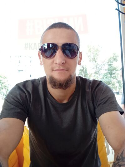  ,   , 29 ,   c , 