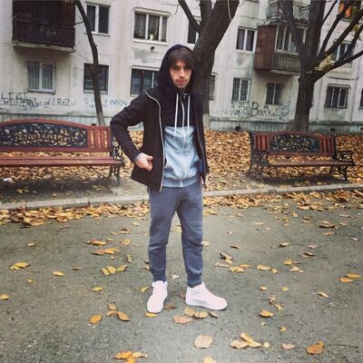  ,   Aleks, 28 ,   ,   , c , 