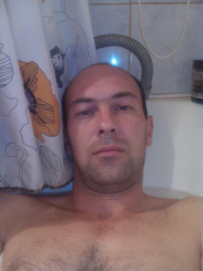  ,   Oleg, 42 ,   