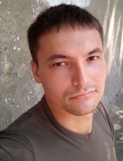  ,   Oleg, 33 ,   ,   