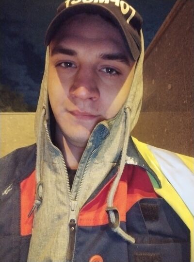  ,   Ilya, 24 ,   ,   , c , 