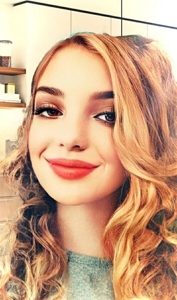  -,   Angelina, 26 ,  