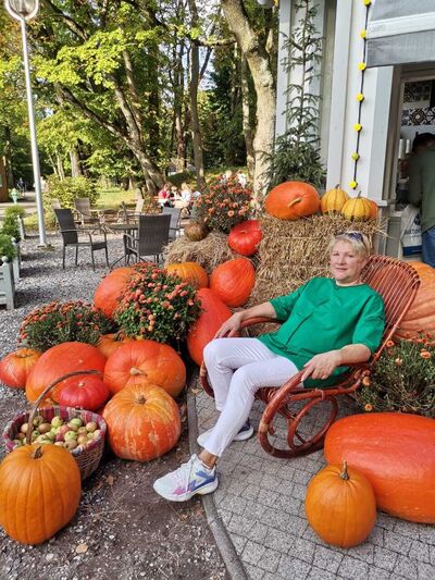 ,   Nadejda, 59 ,     , c 