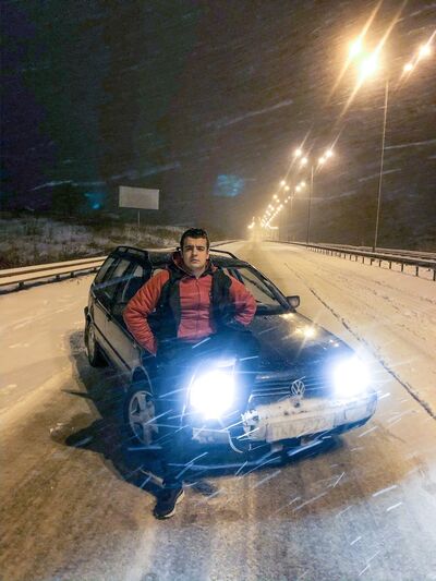  ,   Dima, 27 ,   