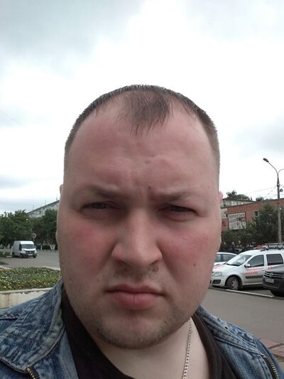  ,   Anton, 37 ,   