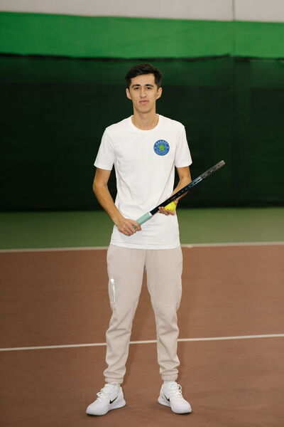  ,   Aslbek, 24 ,   ,   