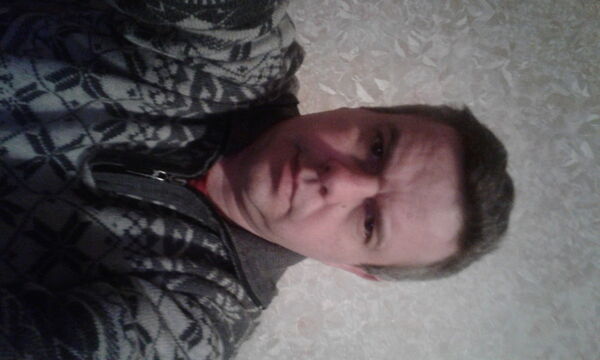  ,   Viktor, 49 ,   ,   , c 