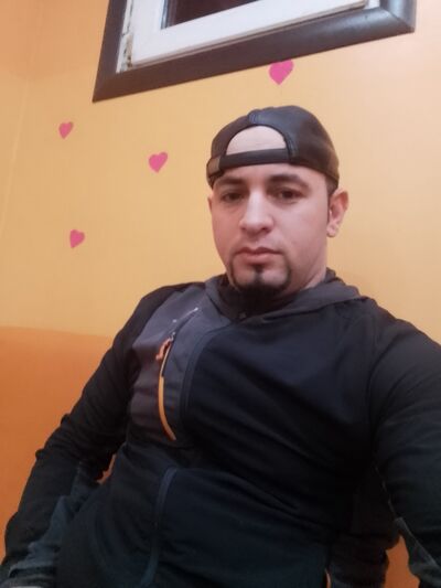 -,   Badji, 32 ,   ,   