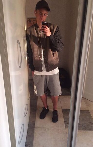 ,   , 27 ,   
