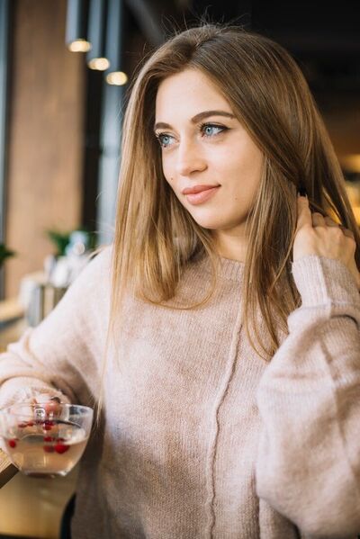  ,   Vilena, 30 ,   