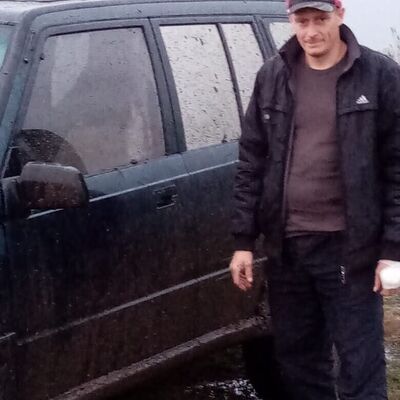  ,   Andrey, 40 ,   ,   