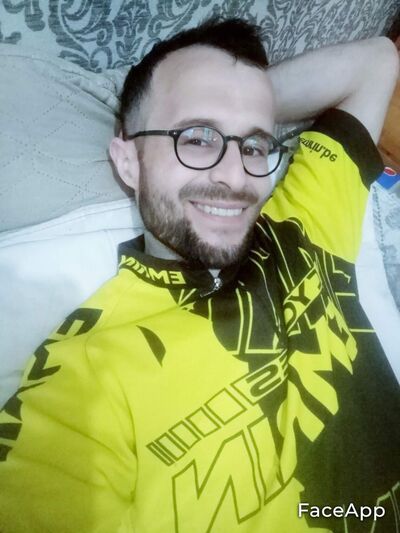  ,   Misha, 35 ,   ,   