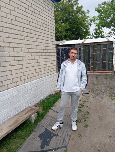  ,   Andriu, 33 ,   ,   , c 