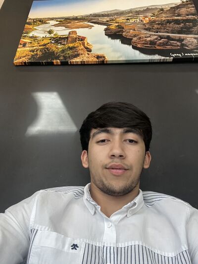  ,   Elyor, 22 ,   ,   