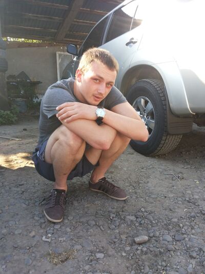  ,   Nick, 33 ,   