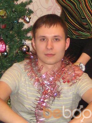  ,   Alex, 34 ,   