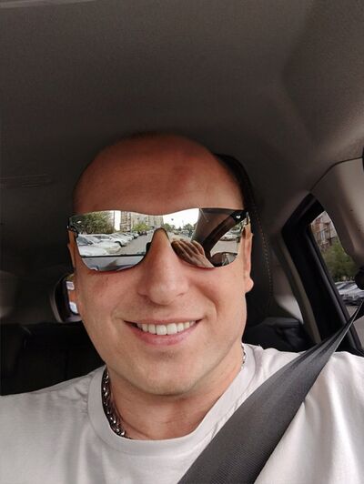  Eichgraben,   Kris, 53 ,   ,   