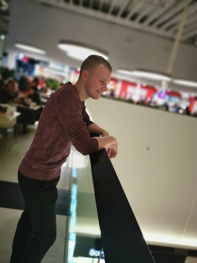  ,   Mikhail, 28 ,   ,   