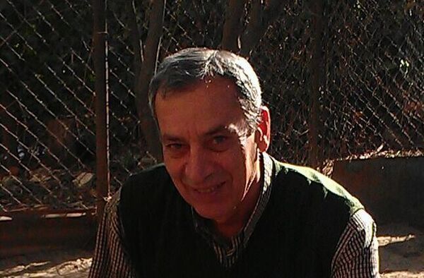  ,   Nik, 61 ,   ,   , c 