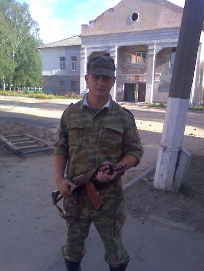  ,   Maikal, 35 ,  