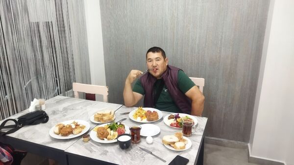  ,   Jasur, 41 ,   ,   