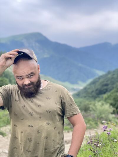  ,   Eugene, 34 ,   ,   