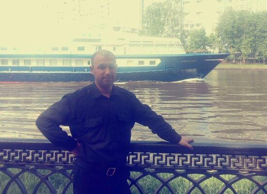  ,   Ruslan, 44 ,     , c 