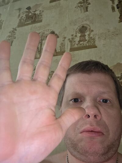  ,   Alex, 40 ,   ,   