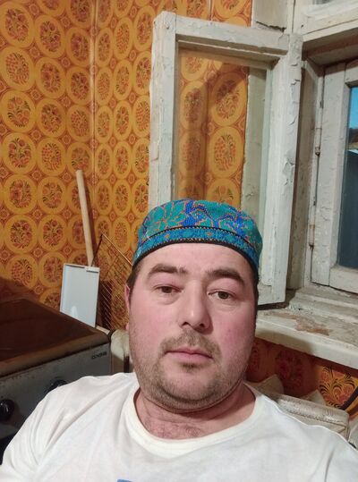  ,   Nurik, 40 ,   ,   