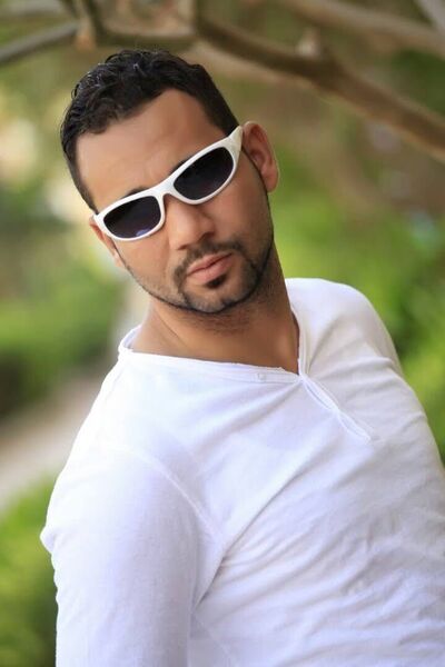  ,   Mohamed, 38 ,   ,   , c 