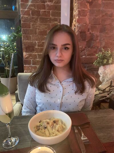 Знакомства Москва, фото девушки Мария, 20 лет, познакомится для флирта, любви и романтики