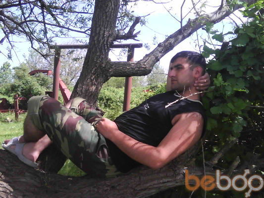  ,   Armen, 37 ,   