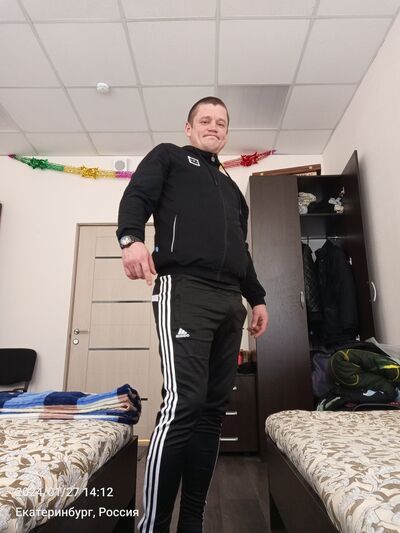  ,   Dmitry, 35 ,     , c 