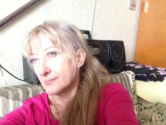  -,   Alena, 60 ,   c 