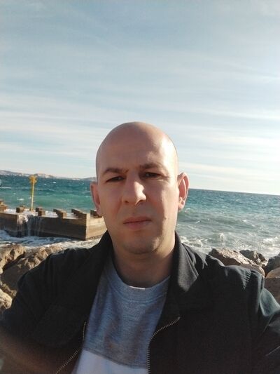  ,   Vasile, 39 ,   ,   