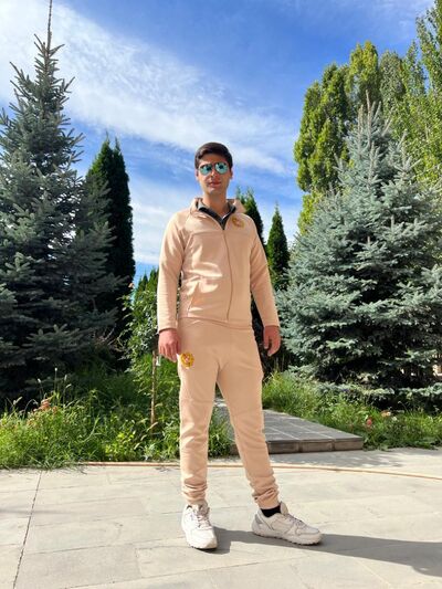  ,   Gabriel, 30 ,   ,   