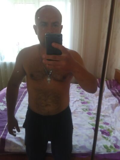   ,   Andrey, 41 ,   