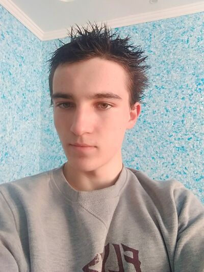  ,   Andy, 25 ,   ,   , c 