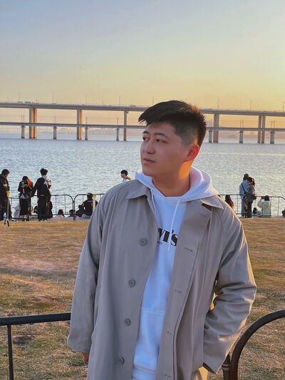  -,   Yvan, 26 ,   ,   