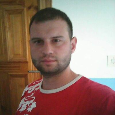  ,   Sasha, 36 ,   