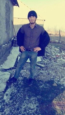  ,   Idris, 36 ,   ,   , c 