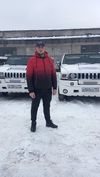  ,   Artyom, 29 ,   ,   