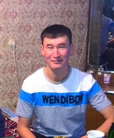  ,   Kanybek, 38 ,   ,   , c 