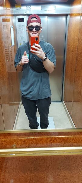  Holon,   , 31 ,   ,   , c , 