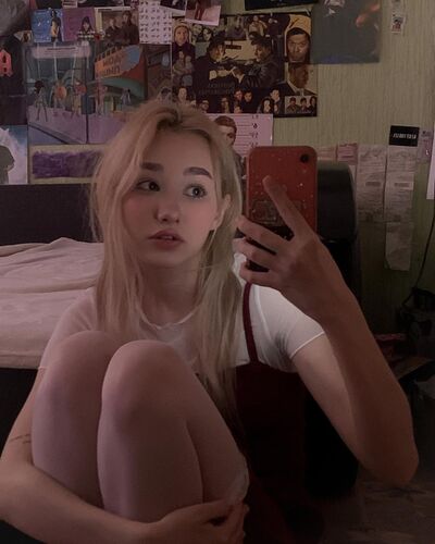  ,   Liza, 22 ,   ,   