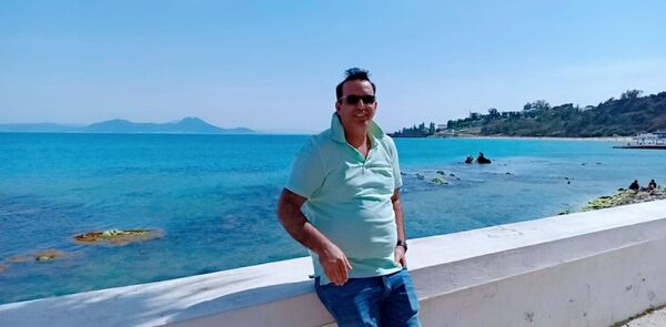  ,   Sam, 25 ,   ,   , c , 