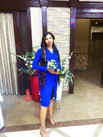  ,   Eva, 28 ,   ,   