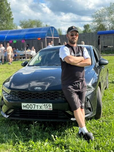  ,   Valera, 38 ,  